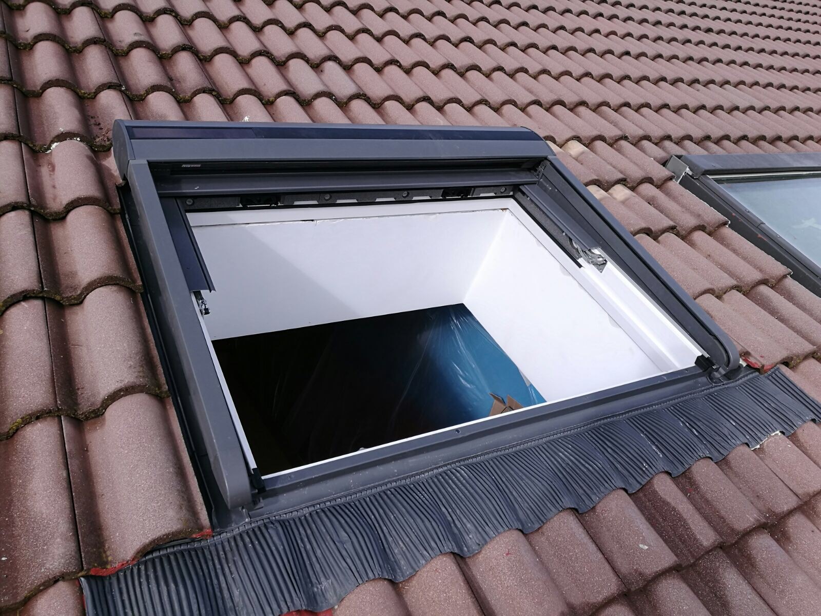 VELUX INSTALADOR PRO LEON 3 VELUX INSTALADOR PRO LEON 3